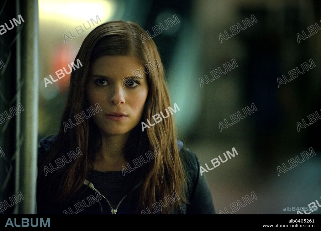 KATE MARA en HOUSE OF CARDS, 2013, dirigida por JAMES FOLEY. Copyright MEDIA RIGHTS CAPITAL.