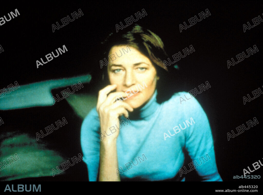 CHARLOTTE RAMPLING en BAJO LA ARENA, 2000 (SOUS LE SABLE), dirigida por FRANÇOIS OZON. Copyright FIDELITE PRODUCTIONS/HAUT ET COURT/ARTE FRANCE CINEMA.