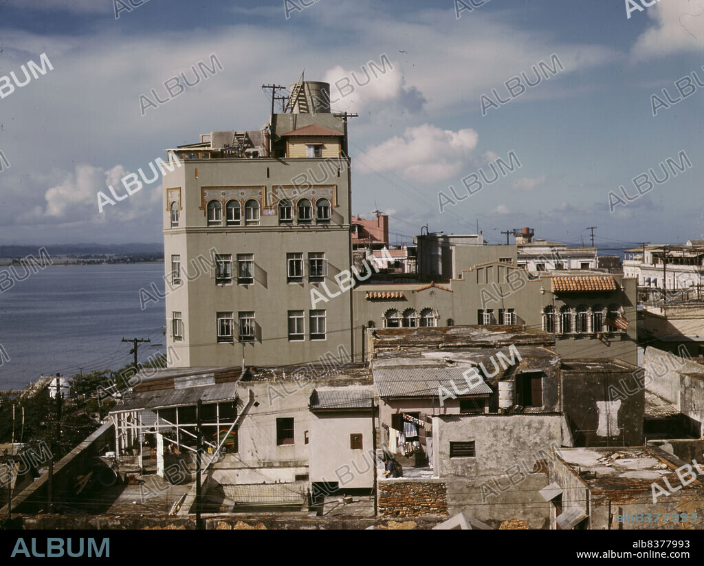 JACK DELANO. Puerto Rico, Dec. 1941, San Juan.