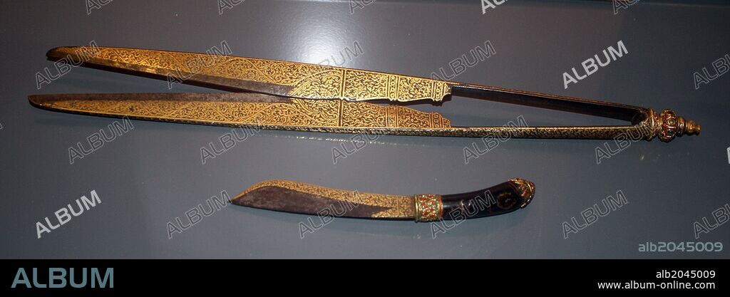 Tonsure Scissors (Takrai) and Ceremonial Razor (Mit Khone) 1800-50. Scissors and a razor are used to cut the top knot of royal children during their coming of age ceremony (Sokanta).