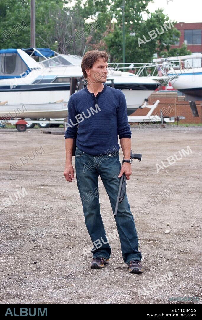 PATRICK SWAYZE in BEAST, THE-TV, 2009, unter der Regie von VINCENT ANGELL und WILLIAM ROTKO. Copyright Sony Pictures Television. episodio 1.