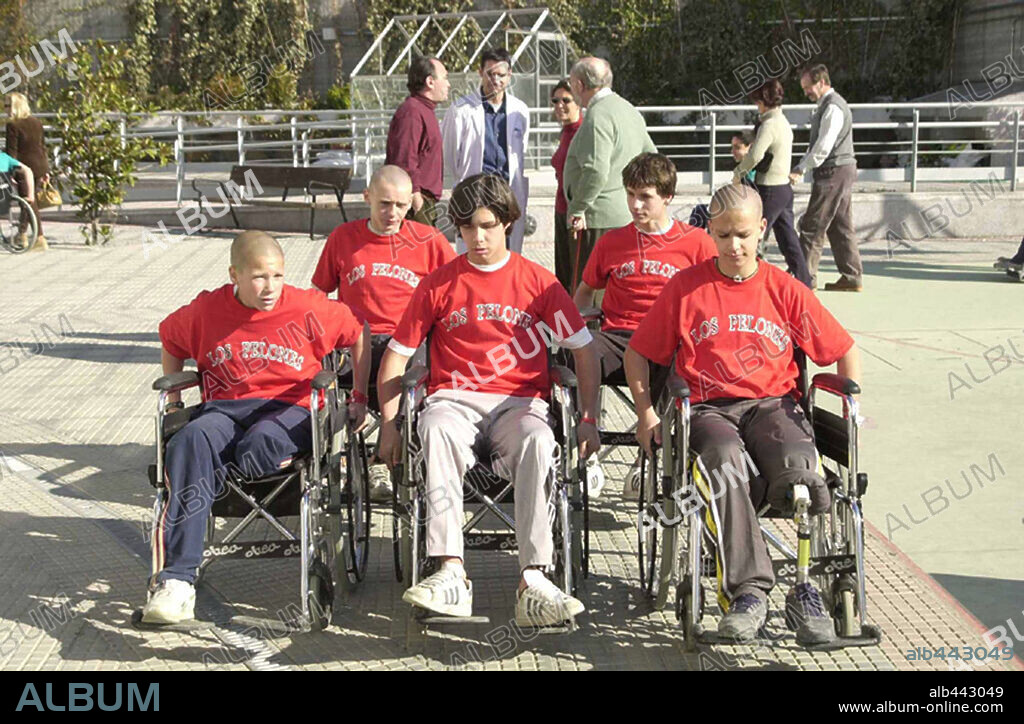 GORKA MORENO, JUAN JOSE BALLESTA y LUIS ANGEL PRIEGO en PLANTA 4ª, 2003, dirigida por ANTONIO MERCERO. Copyright BOCA A BOCA PRODUCCIONES, S.A.