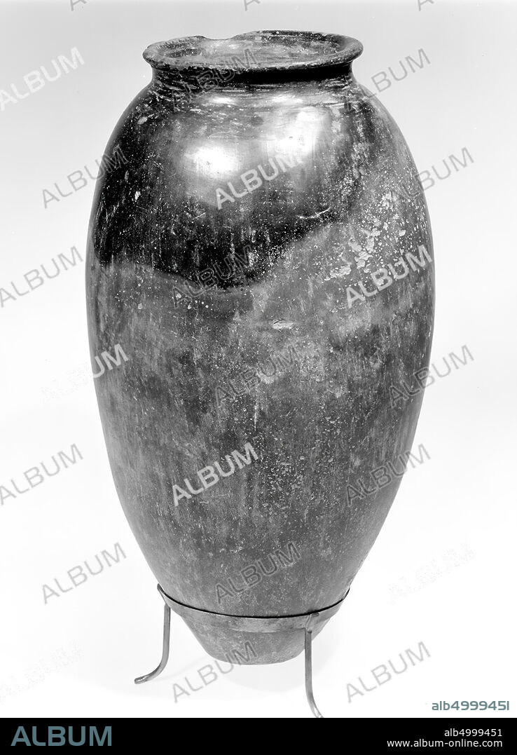 Egypt, jug, earthenware, 36 × 20 cm, Prehistory, Nagada-I c -II a Period 4000-3500 BC, Egypt.
