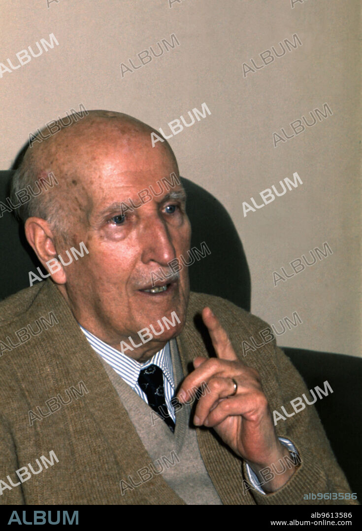 Vicente Aleixandre (1898-1987), Spanish poet, Nobel Prize for Literature 1977, photo, 1977.