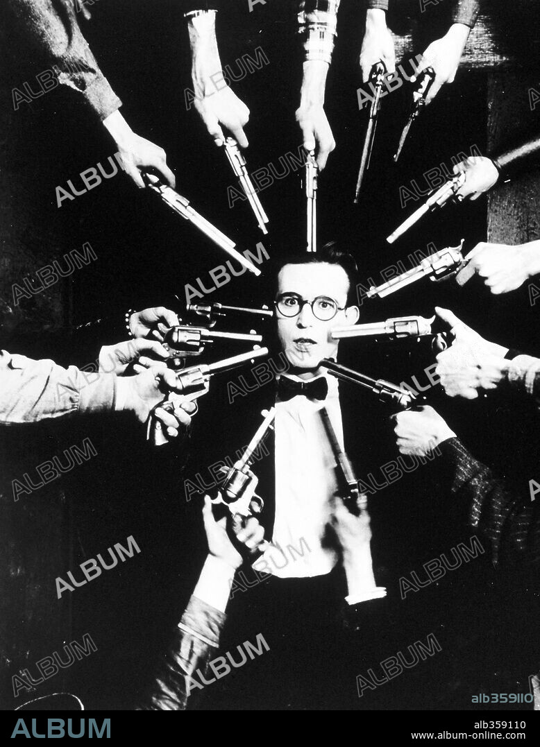 HAROLD LLOYD in AN EASTERN WESTERNER, 1920, directed by HAL ROACH. Copyright PATHE.
