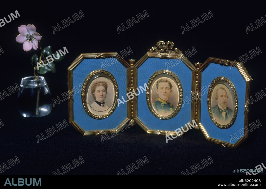 RETRATOS DE EUGENIA DE MONTIJO, NAPOLEON EUGENIO LUIS JUAN JOSE Y NAPOLEON III.