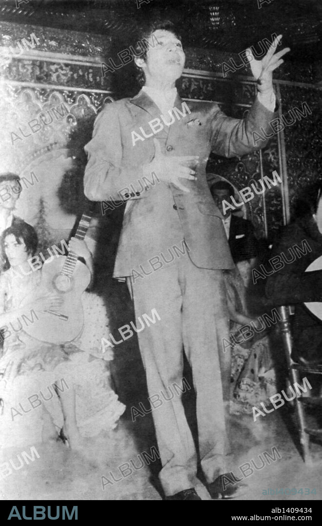 Camarón cantando en Torres Bermejas.