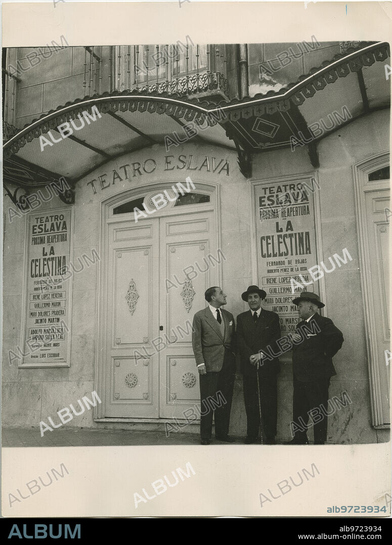 Madrid, April 1957. Luis Escobar, Tomás Borrás and Huberto Pérez de la Ossa, at the entrance to the Teatro Eslava on Arenal Street, where they are preparing the premiere of "La Celestina".