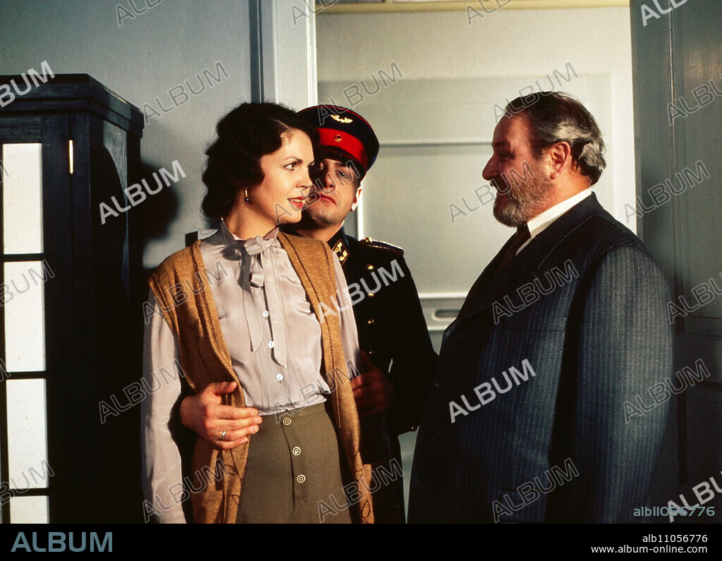 Bolwieser, TV film, Germany 1977, Director: Rainer Werner Fassbinder, Actors: Elisabeth Trissenaar, Kurt Raab, Gustl Bayrhammer.