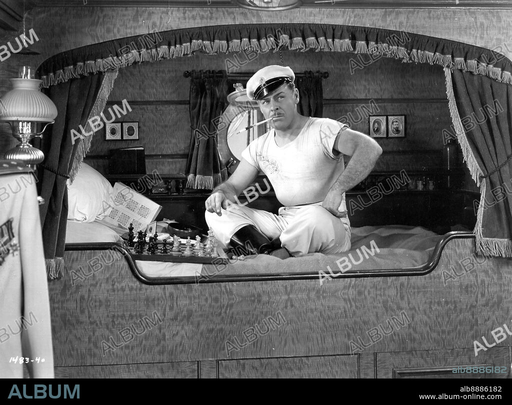 BRIAN DONLEVY in SONG OF SCHEHEREZADE, 1947, unter der Regie von WALTER REISCH. Copyright UNIVERSAL INTERNATIONAL.