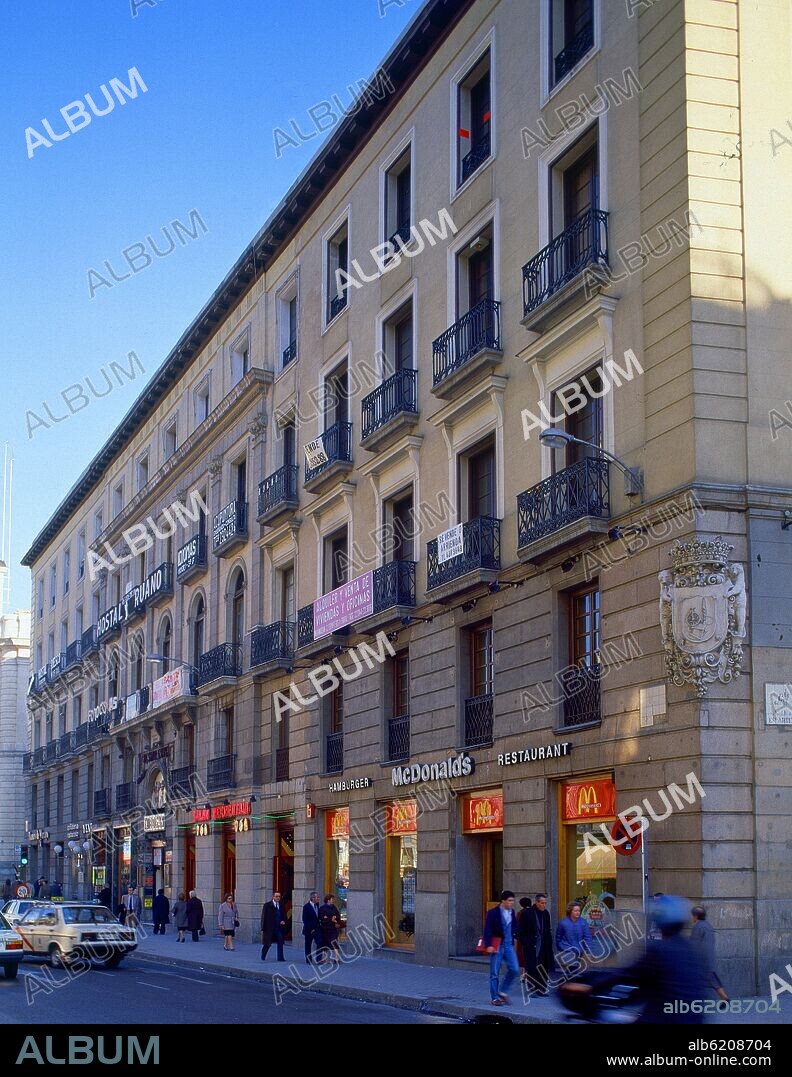 CASA DEL CORDERO 1842- 1845 CONOCIDA CON ESTE NOMBRE POR SU PROMOTOR SANTIAGO ALONSO CORDERO CONTRUIDA EN EL SOLAR DEL CONVENTO DE SAN.