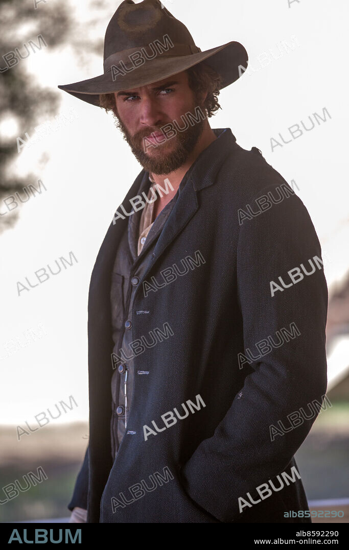 LIAM HEMSWORTH in THE DUEL, 2016, directed by KIERAN DARCY-SMITH. Copyright Mandeville Productions.