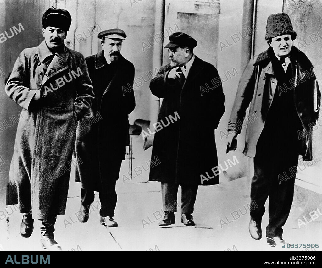 ANÓNIMO. Joseph Stalin, Alexey Rykov, Lev Kamenev and Grigory Zinoviev.