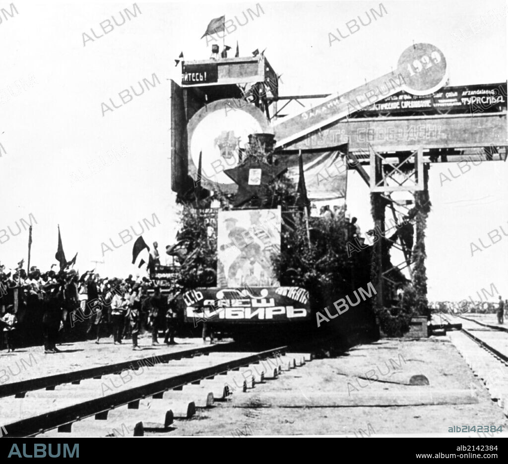 Siberia, 1929, a scene on the turkestan-siberian railway line (turksib), this was the first major construction job of the ussr's railway transport, it linked two of the country's richest areas-siberia and central asia-by the shortest route, it was finished a year ahead of schedule.