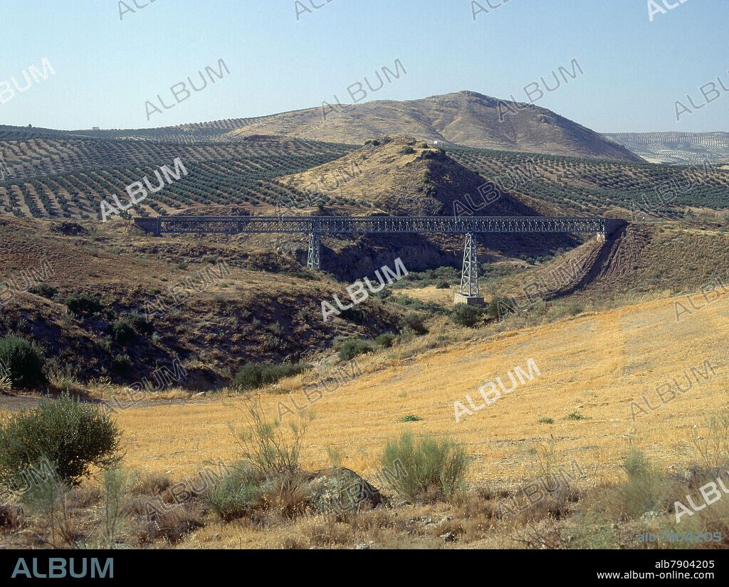 PUENTE-VIADUCTO METALICO DE GUADAJOZ-S XIX.