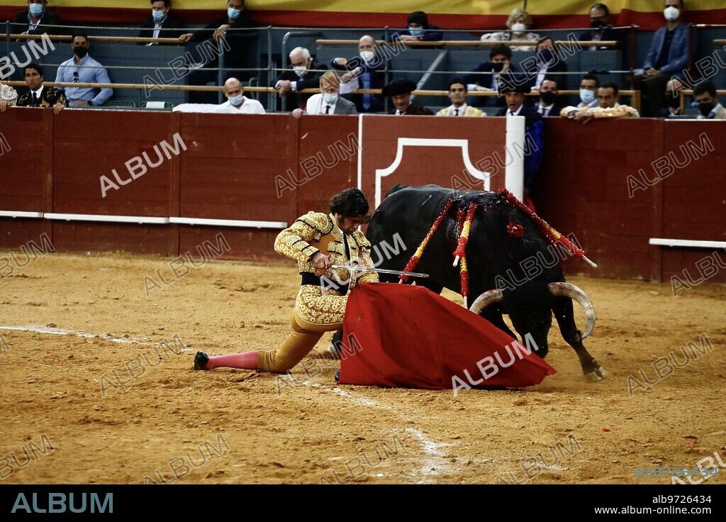 Madrid, 14/05/2021. Plaza de toros de Vistalegre, Carabanchel. Corrida de toros de San Isidro con Enrique Ponce, Morante de la Puebla y Pablo Aguado. Toros de la ganadería Domecq. Foto: Guillermo Navarro. ARCHDC.
