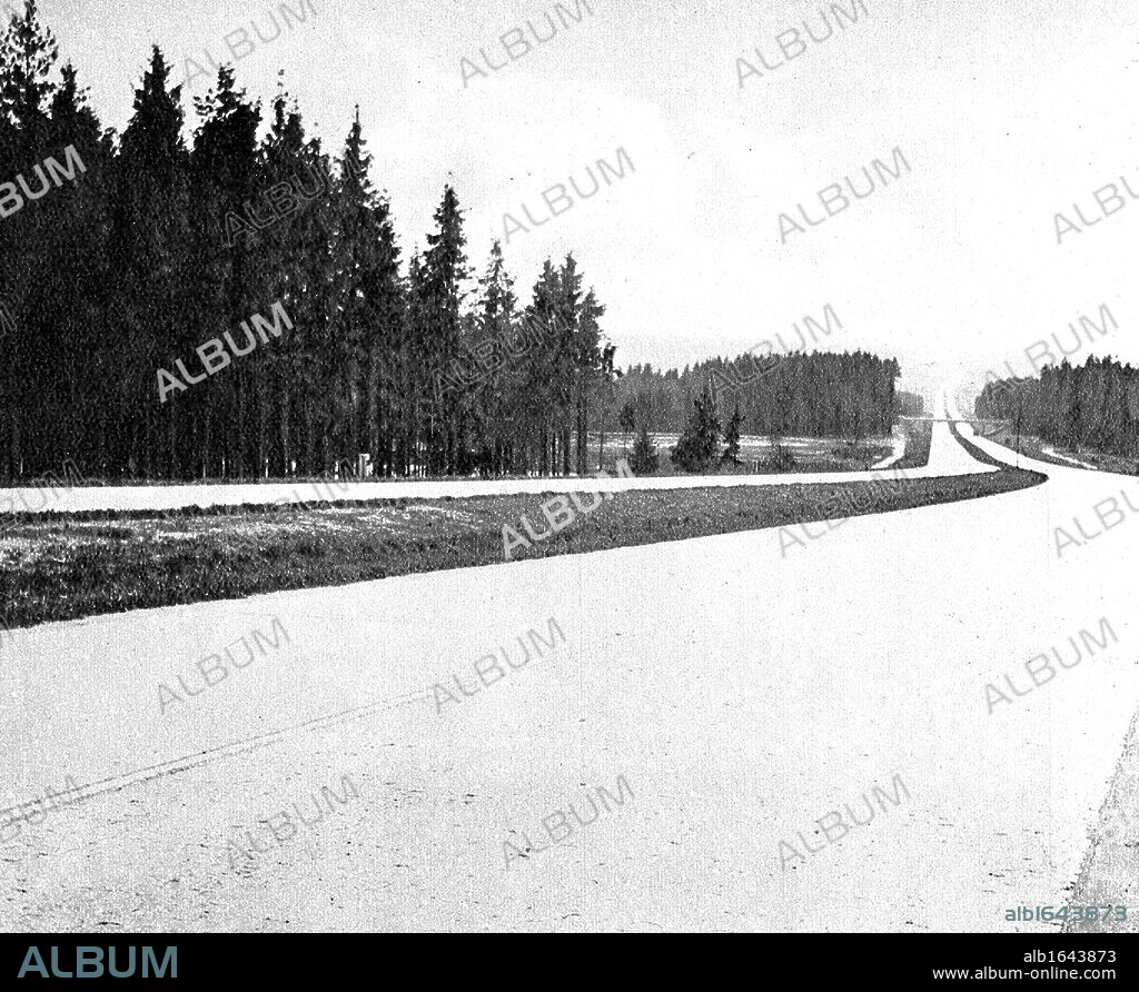 Motorway or Autobahn (Germany) 1936. They first were built in the 1920s and, in the 1930s, the official name was Reich autobahn (freeway of the Reich).