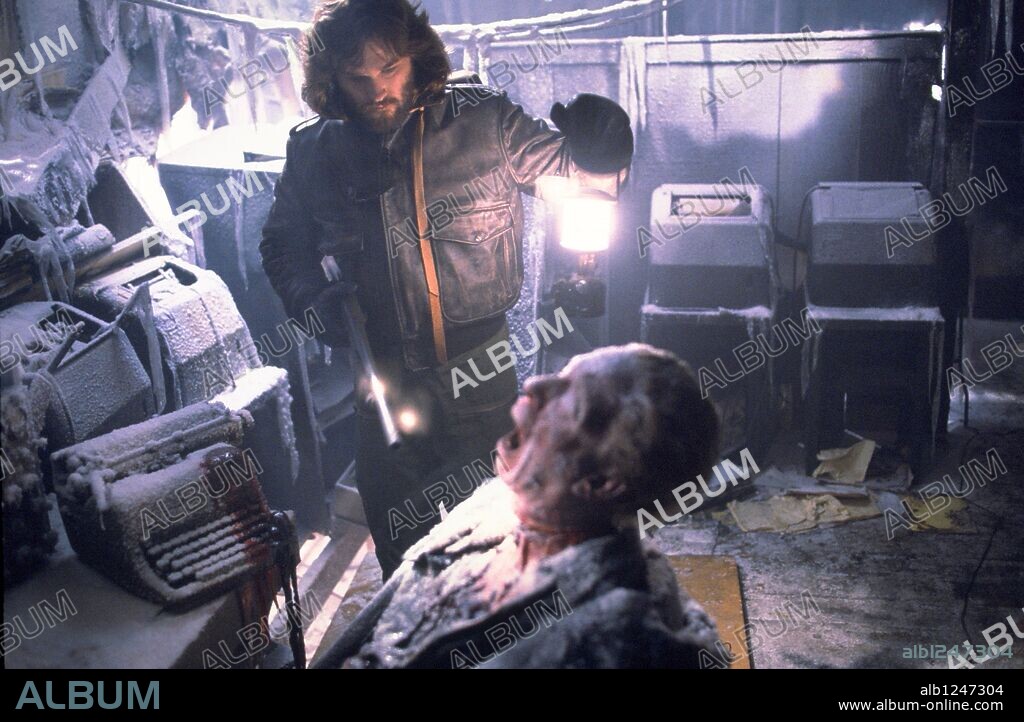 KURT RUSSELL dans THE THING, 1982, réalisé par JOHN CARPENTER. Copyright UNIVERSAL PICTURES.