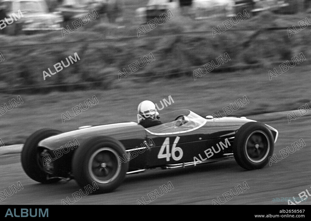 John Brown racing in a Lotus 18 FJ in the John Davy Trophy, Brands Hatch, England, Boxing Day 1960.