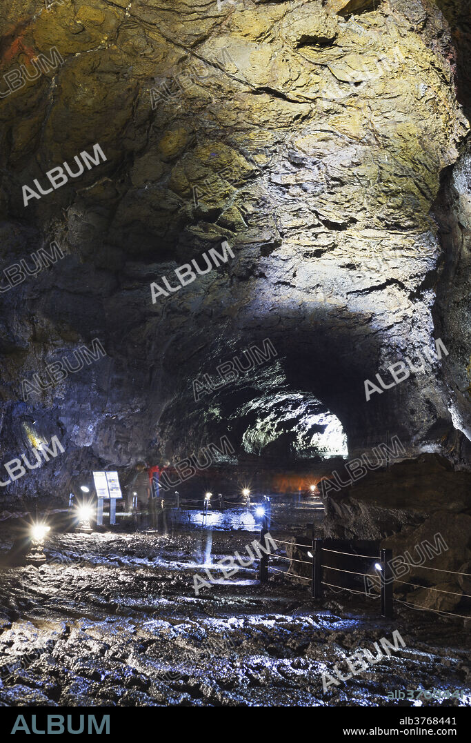 Manjanggul Lava Tube, UNESCO World Heritage Site, Jeju Island, South Korea, Asia.