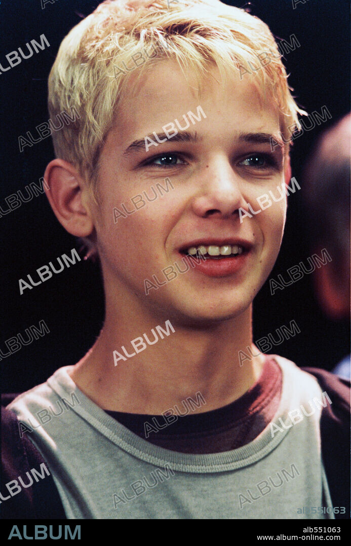 MAX THIERIOT in THE PACIFIER, 2005, directed by ADAM SHANKMAN. Copyright DISNEY ENTERPRISES / HAYES, KERRY.