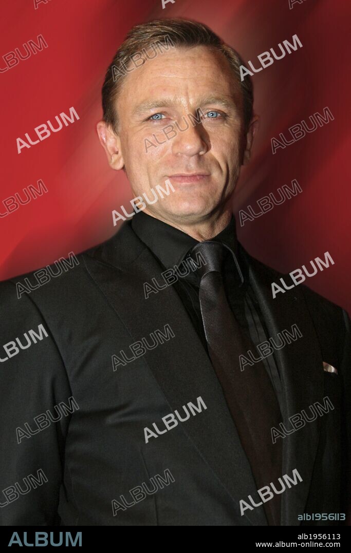 Oct. 5, 2012 - Berlin, Deutschland - Daniel Craig - James Bond Darsteller seit 2006 / James Bond Actor since 2006 - Photo: Berlin, 21.11.2006. Global James Bond Day, celebrating the longest running film franchise in cinematic history, will be held on October 5, 2012. A daylong series of events will mark the 50th anniversary of the release of the first James Bond Film ''Dr No'' in 1962. 05/10/2012