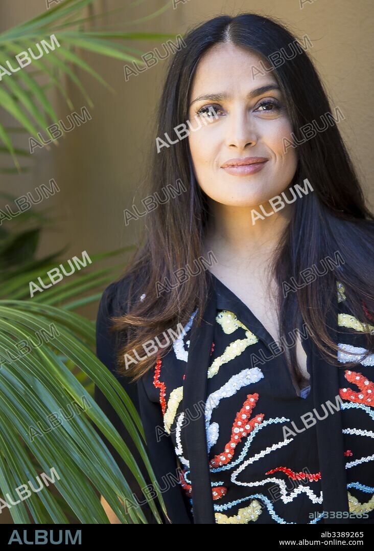 SALMA HAYEK. June 14, 2017 - Hollywood, California, U.S. - SALMA HAYEK promotes 'Beatriz at Dinner.' Salma Hayek (born September 2, 1966) is a Mexican-American film actress, producer, and former model. She began her career in Mexico starring in the telenovela Teresa and starred in the film El Callejon de los Milagros (Miracle Alley) for which she was nominated for an Ariel Award. In 1991 Hayek moved to Hollywood and came to prominence with roles in movies such as Desperado (1995), From Dusk Till Dawn (1996), Dogma (1999), and Wild Wild West (1999). Her breakthrough role was in the 2002 film Frida as Mexican painter Frida Kahlo for which she was nominated in the category of Best Actress for an Academy Award, BAFTA Award, Screen Actors Guild Award, and Golden Globe Award. This movie received widespread attention and was a critical and commercial success. She won a Daytime Emmy Award for Outstanding Directing in a Children/Youth/Family Special in 2004 for The Maldonado Miracle and received an Emmy Award nomination for Outstanding Guest Actress in a Comedy Series in 2007 after guest-starring in the ABC television comedy-drama Ugly Betty. She also guest-starred on the NBC comedy series 30 Rock from 2009 to 2013. Hayek's recent films include Grown Ups (2010), Puss in Boots (2011), Grown Ups 2 (2013), and Tale of Tales (2015).The Hitman's Bodyguard (2017), How to Be a Latin Lover (2017), Drunk Parents (2017), Beatriz at Dinner (2017. 14/06/2017