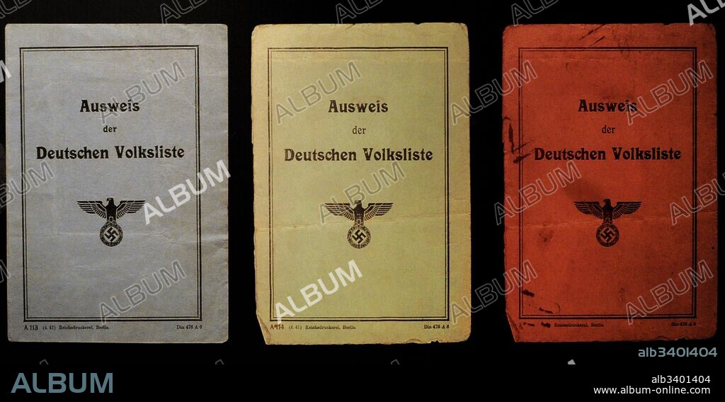 History of Nazism. Occupied Territories. Poland. The people registered in the Volksliste (List of the German people) received identity cards of different colors, depending on the group in which they are classified. Blue for the first and second group, green for the third and red for the fourth.