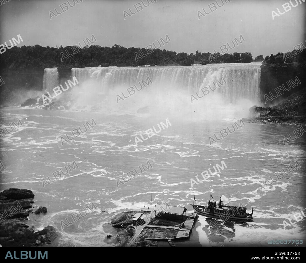 Niagara Falls and the Maid of the Mist, between 1890 and 1910.