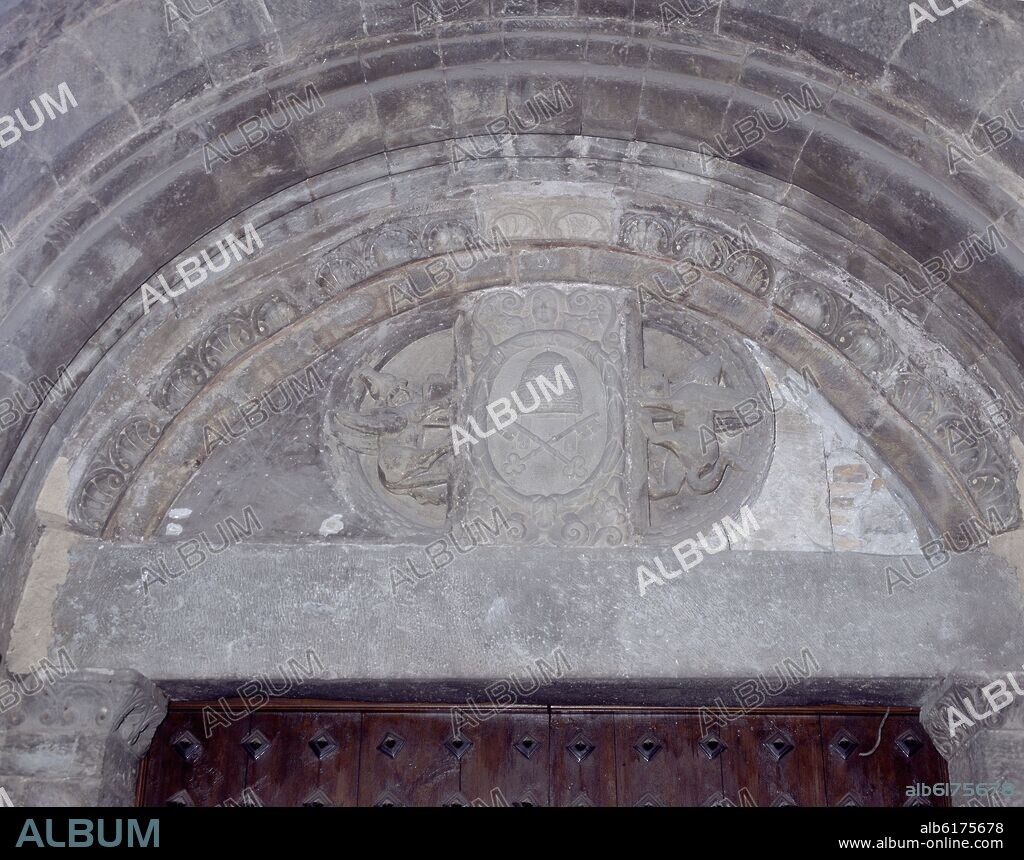 TIMPANO DE LA PORTADA MERIDIONAL DE LA CATEDRAL DE JACA - SIGLO XI - ROMANICO ESPAÑOL.