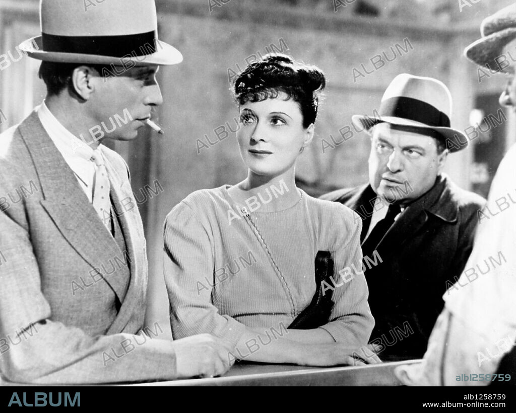 ARLETTY and LOUIS JOUVET in HOTEL DU NORD, 1938, directed by MARCEL CARNE.