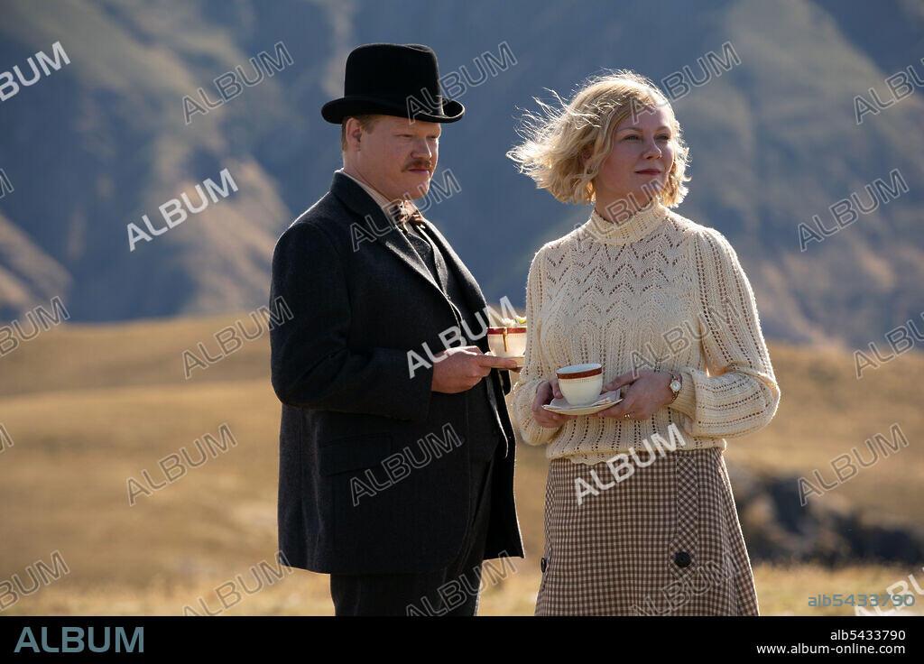 JESSE PLEMONS y KIRSTEN DUNST en EL PODER DEL PERRO, 2021 (THE POWER OF THE DOG), dirigida por JANE CAMPION. Copyright SEE-SAW FILMS.
