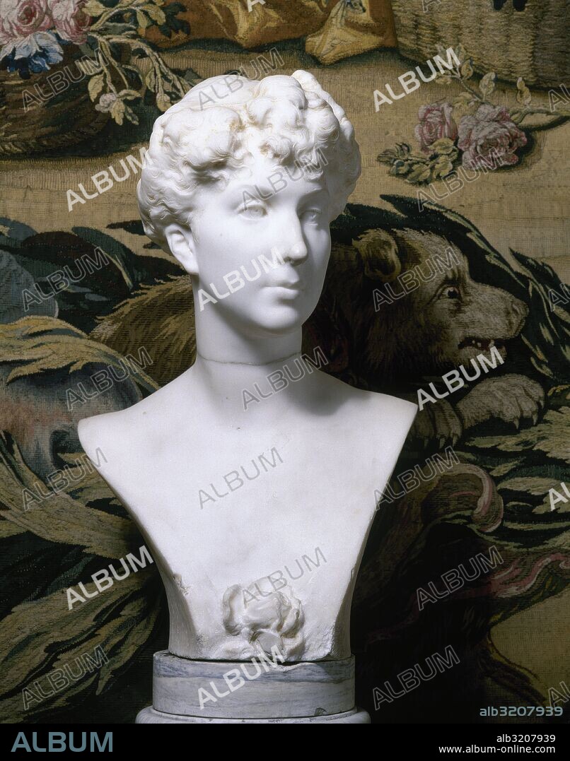 VICTORIA EUGENIA DE BATTENBERG (Balmoral, 1887-Lausana, 1969). Reina de España (1906-1931), contrajo matrimonio con Alfonso XIII. Exiliada en el año 1931. Busto de Victoria Eugenia realizado por Mariano Benlliure. Palacio Real. Madrid. España. PATRIMONIO NACIONAL.