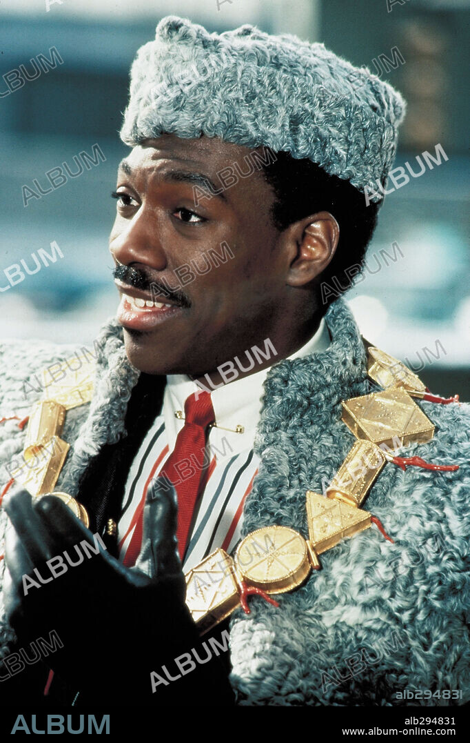 EDDIE MURPHY en EL PRINCIPE DE ZAMUNDA, 1988 (COMING TO AMERICA), dirigida por JOHN LANDIS. Copyright PARAMOUNT PICTURES.