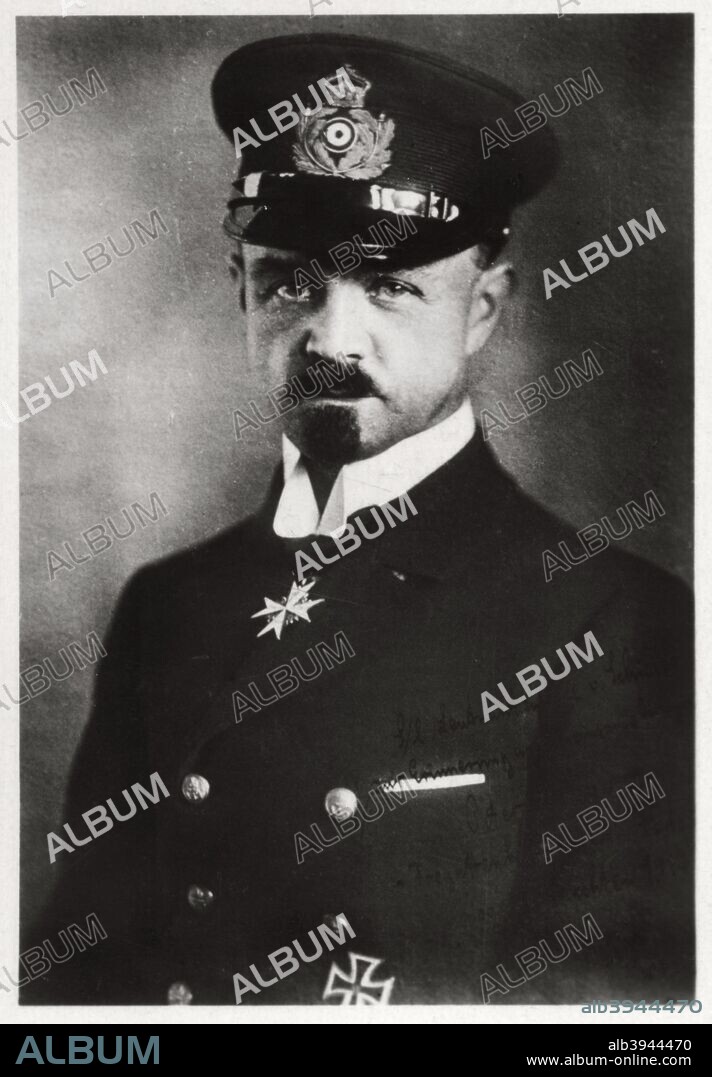 Captain Peter Strasser, German airship fleet commander, World War I, 1916-1918 (1933). Strasser (1876-1918) was commander of the German Navy's fleet of Zeppelin airships during the First World War, directing bombing campaigns from 1915 onwards. He was killed on 5th August 1918 when his airship, Zeppelin L70, was shot down over the Norfolk coast. A photograph from Zeppelin-Weltfahrten, Vom ersten Luftschiff 1899 bis zu den Fahrten des LZ127 Graf Zepplin 1932, Dresden, 1933.