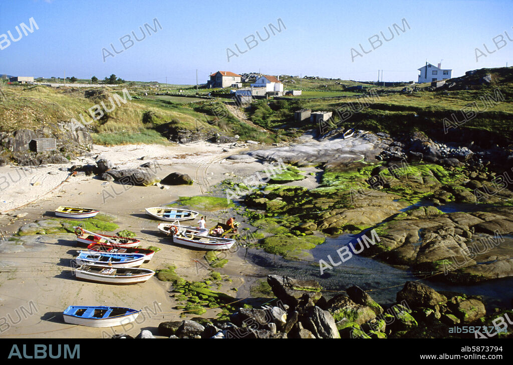 Ría de Muros y Noya / Noia, playa cerca de Queiruga, (Rías Bajas / Baixas).