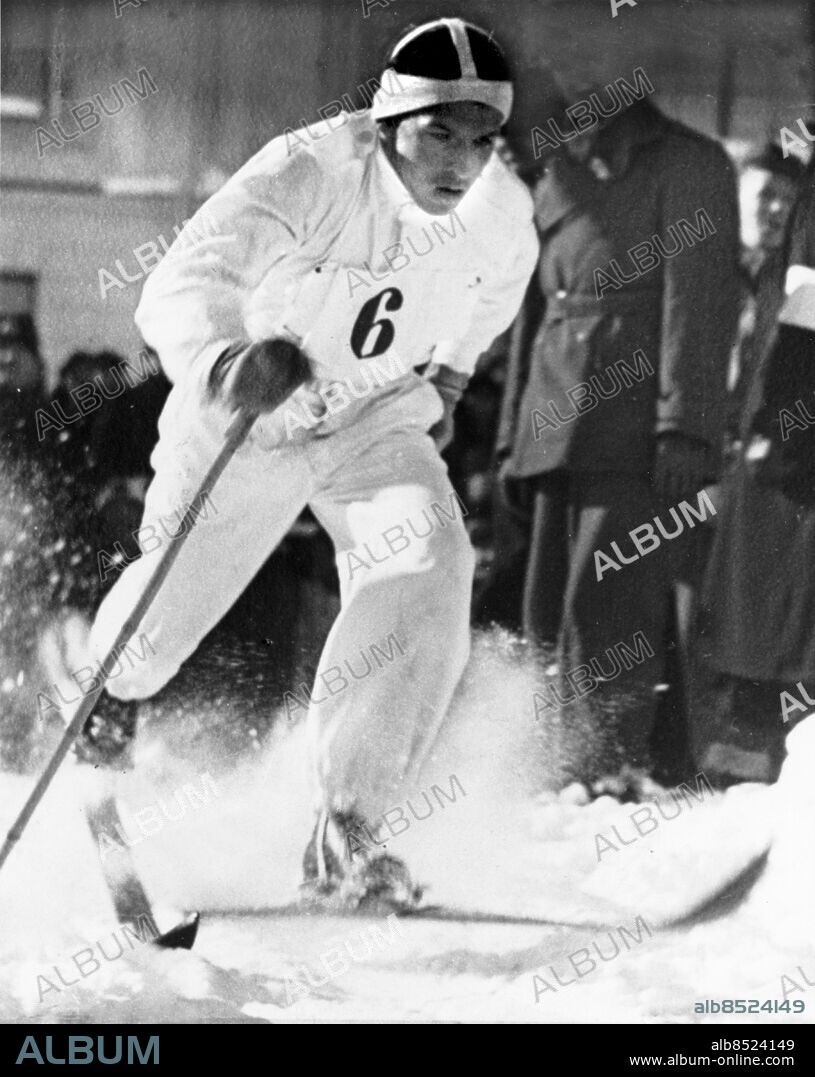 ARKIV OKÄNT FOTODATUM. Längdåkaren Erik Larsson, har fått Svenska Dagbladets bragdguld-medalj för insatserna i skidspåren. Foto: Scanpix Sweden / Code: 20360.