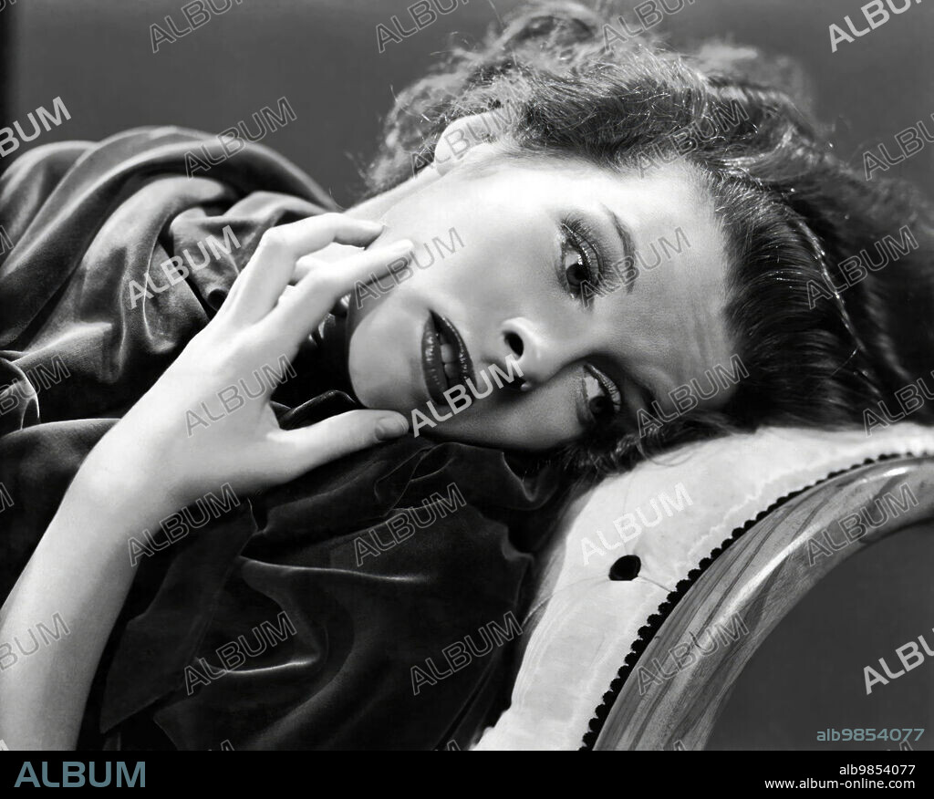 KATHARINE HEPBURN in ALICE ADAMS, 1935, directed by GEORGE STEVENS. Copyright RKO.