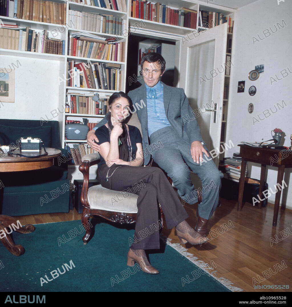 German actor Heinz Bennent with his wife Paulette Renou, Germany 1970s.