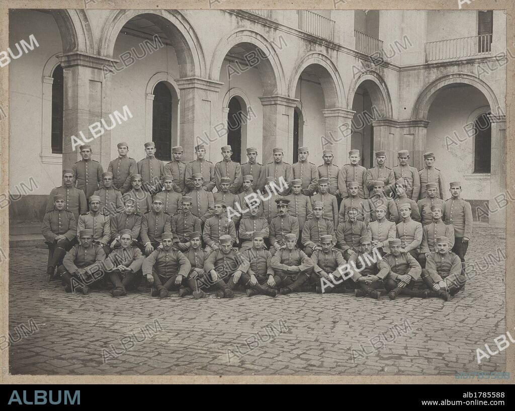 Barcelona. Escuadrón del Regimiento de Caballería Numancia nº 11. Años 1920.