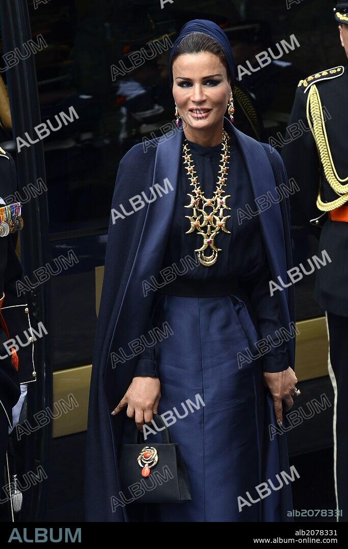 April 30, 2013 - Amsterdam, NETHERLANDS - 20130430 - AMSTERDAM, NETHERLANDS: Sheikha Mozah bint Nasser Al Missned (Qatar) attends the investiture of Prince Willem Alexander as King, Tuesday 30 April 2013, at Nieuwe Kerk (New Church) in Amsterdam, The Netherlands. Dutch Queen Beatrix, who ruled the Netherlands for 33 years, announced on 28,January 2013 her abdication from the throne in favour of her son, Prince Willem-Alexander. ..BELGA PHOTO DIRK WAEM (Credit Image: © Dirk Waem/Belga/ZUMAPRESS.com). 30/04/2013