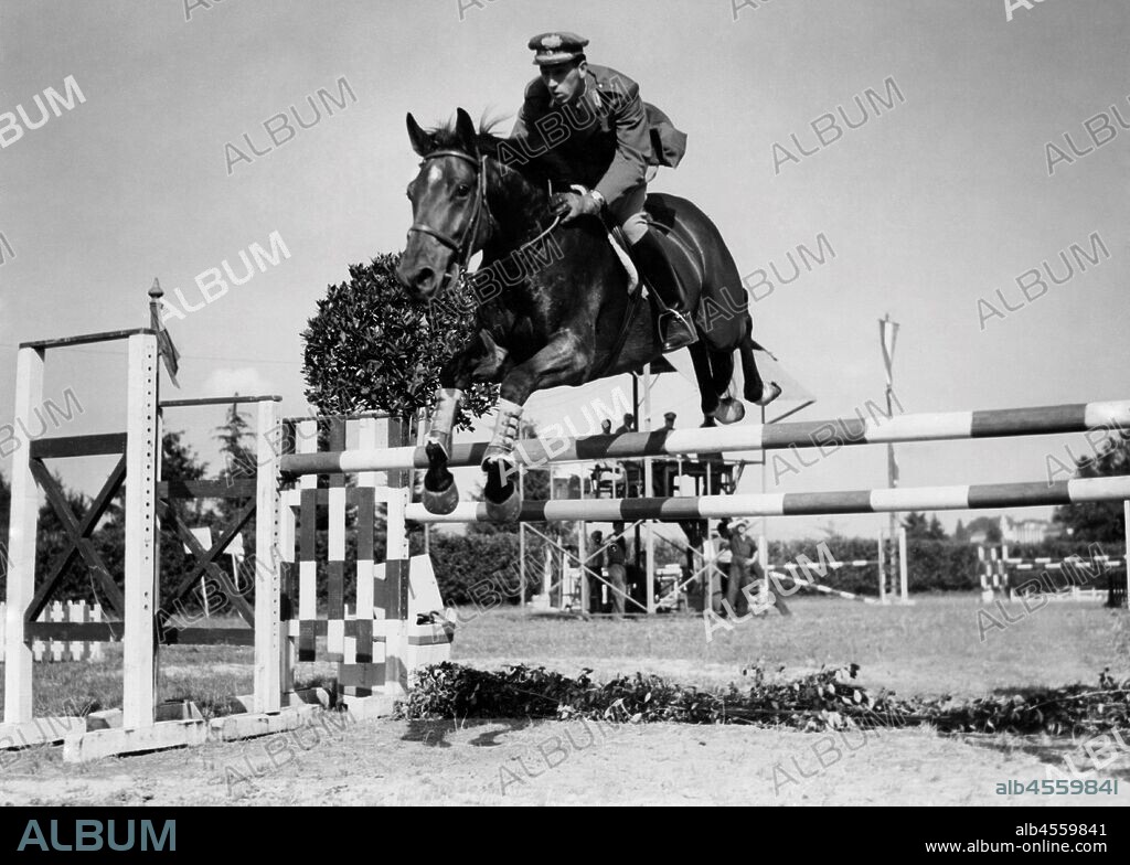 Raimondo d'inzeo. 1952.
