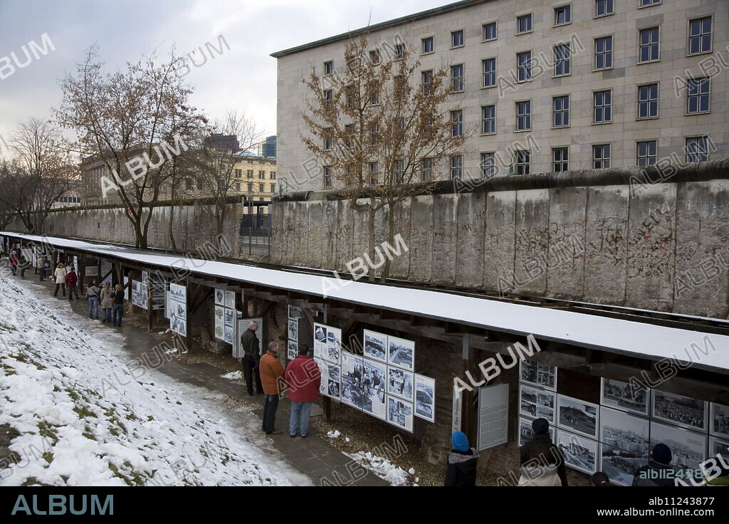Topography of Terror exhibition along course of the Berlin Wall, Neiderkirchnerstrasse (Gestapo Headquarters), Berlin, Germany, Europe.