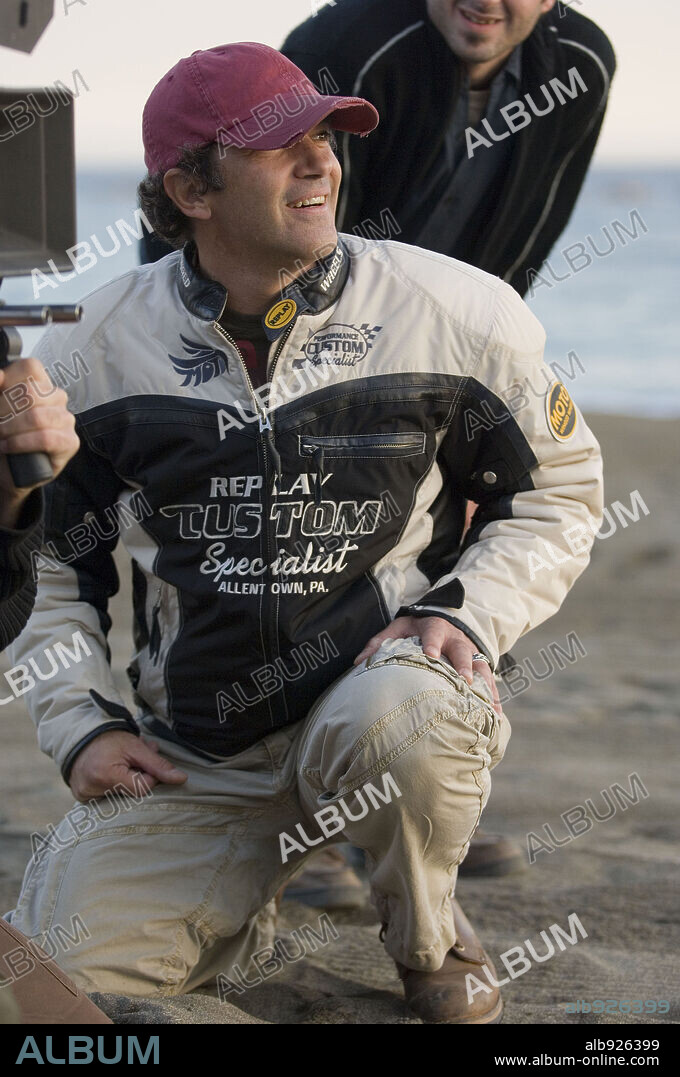 ANTONIO BANDERAS en EL CAMINO DE LOS INGLESES, 2006, dirigida por ANTONIO BANDERAS. Copyright GREEN MOON PRODUCTIONS/SOGECINE S.A. / NIETO, MATIAS.