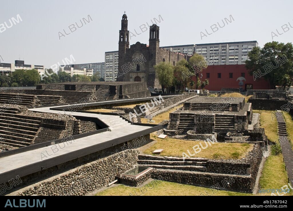 The Church of Santiago(17th century) and the Aztecs Ruins of Templo Mayor in Tlatelolco.Mexico City.