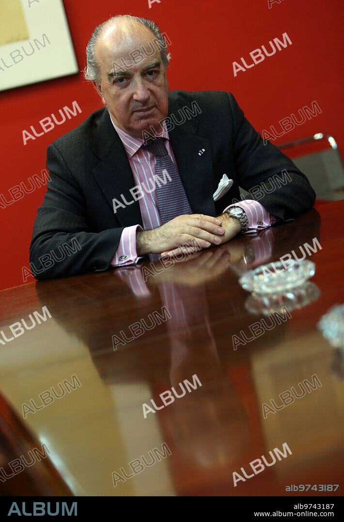 madrid, 27-2-2014.-entrevista a antonio sainz de vicuña, ex director del servicio juridico del BCE-foto ernesto agudo.archdc.