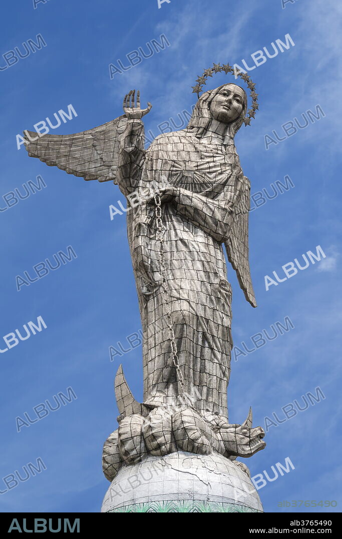 Virgin Mary de Quito Statue, El Panecillo hill, Quito, Pichincha Province, Ecuador, South America.