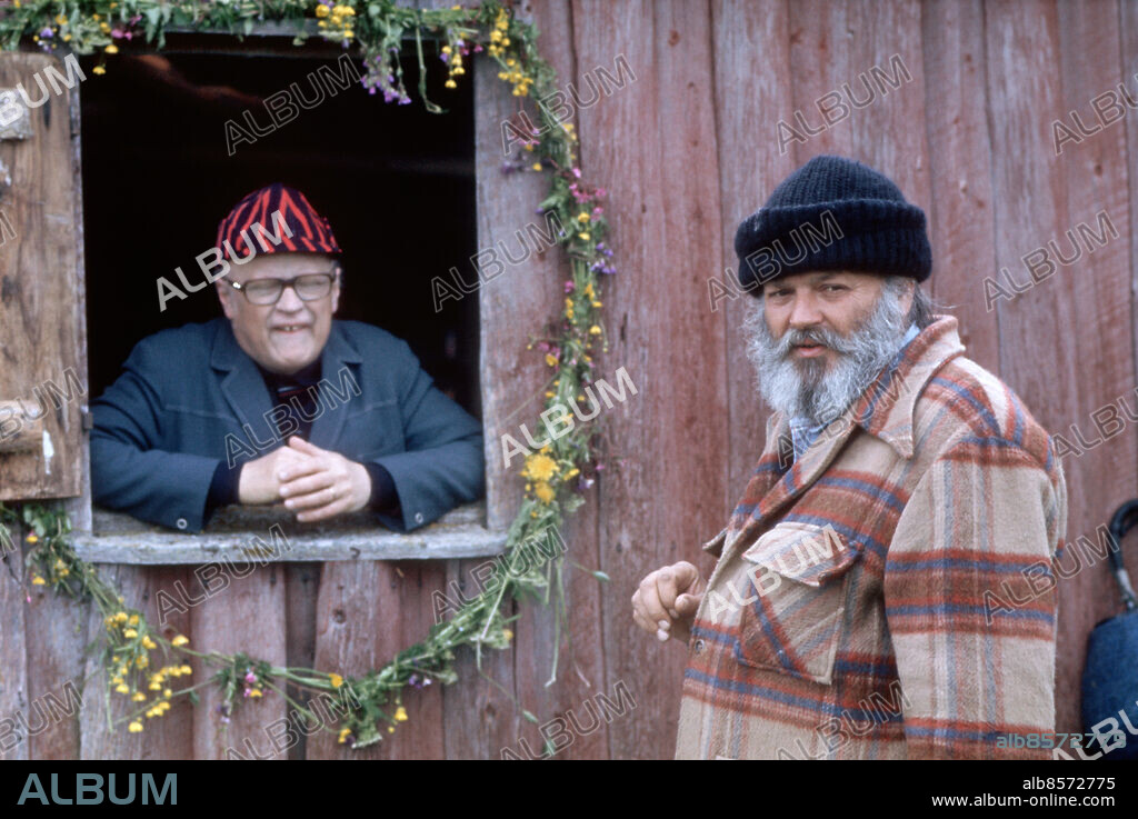 1975.. Julkalendern 1975: Långtradarchaufförens berättelser persons: Beppe Wolgers ;Povel Ramel sites: SVERIGE.
