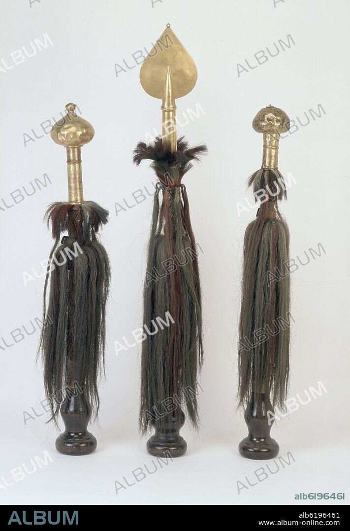 ESTANDARTES (TUG)-TURQUIA H 1570-COBRE,MADERA,CRIN DE CABALLO(PROC LEPANTO).