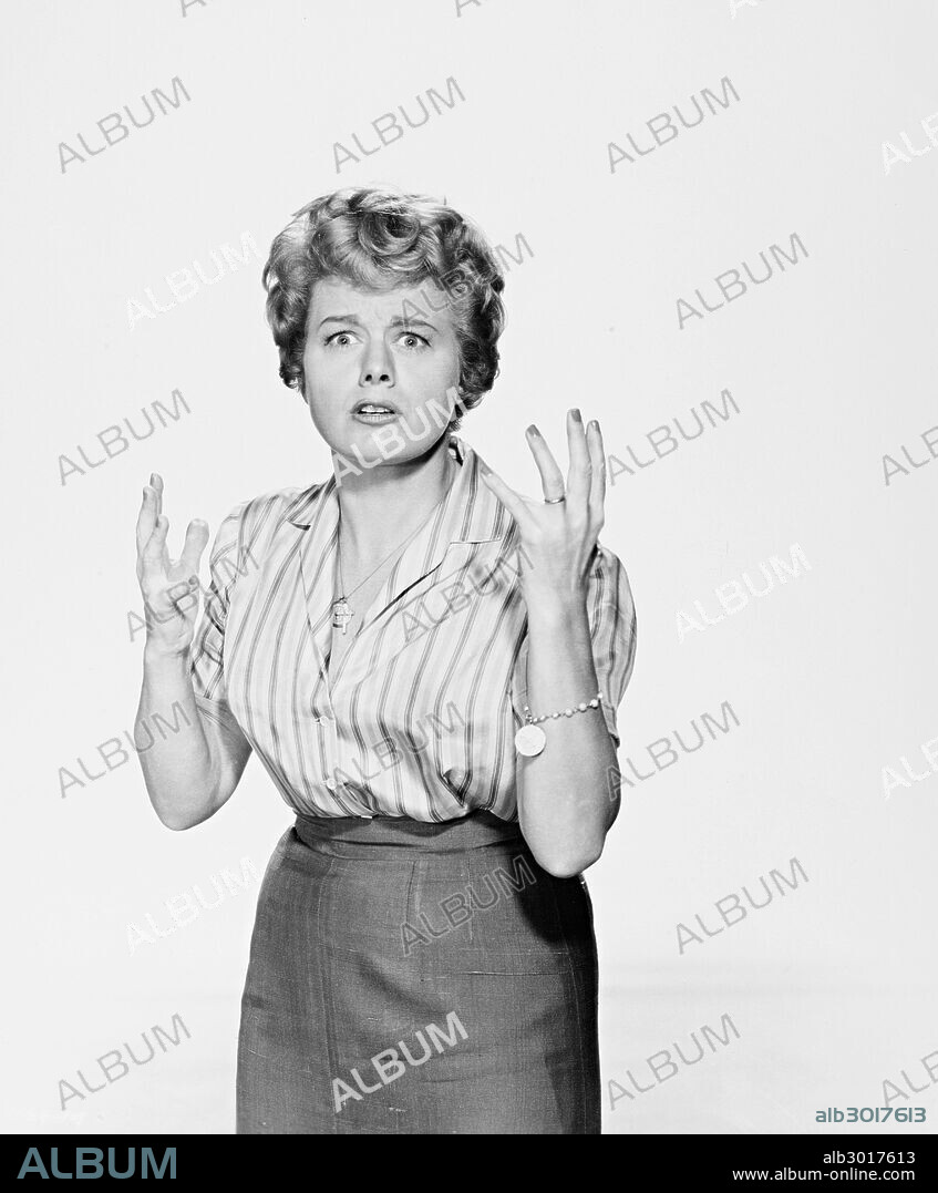 SHELLEY WINTERS in THE YOUNG SAVAGES, 1961, directed by JOHN FRANKENHEIMER. Copyright UNITED ARTISTS.